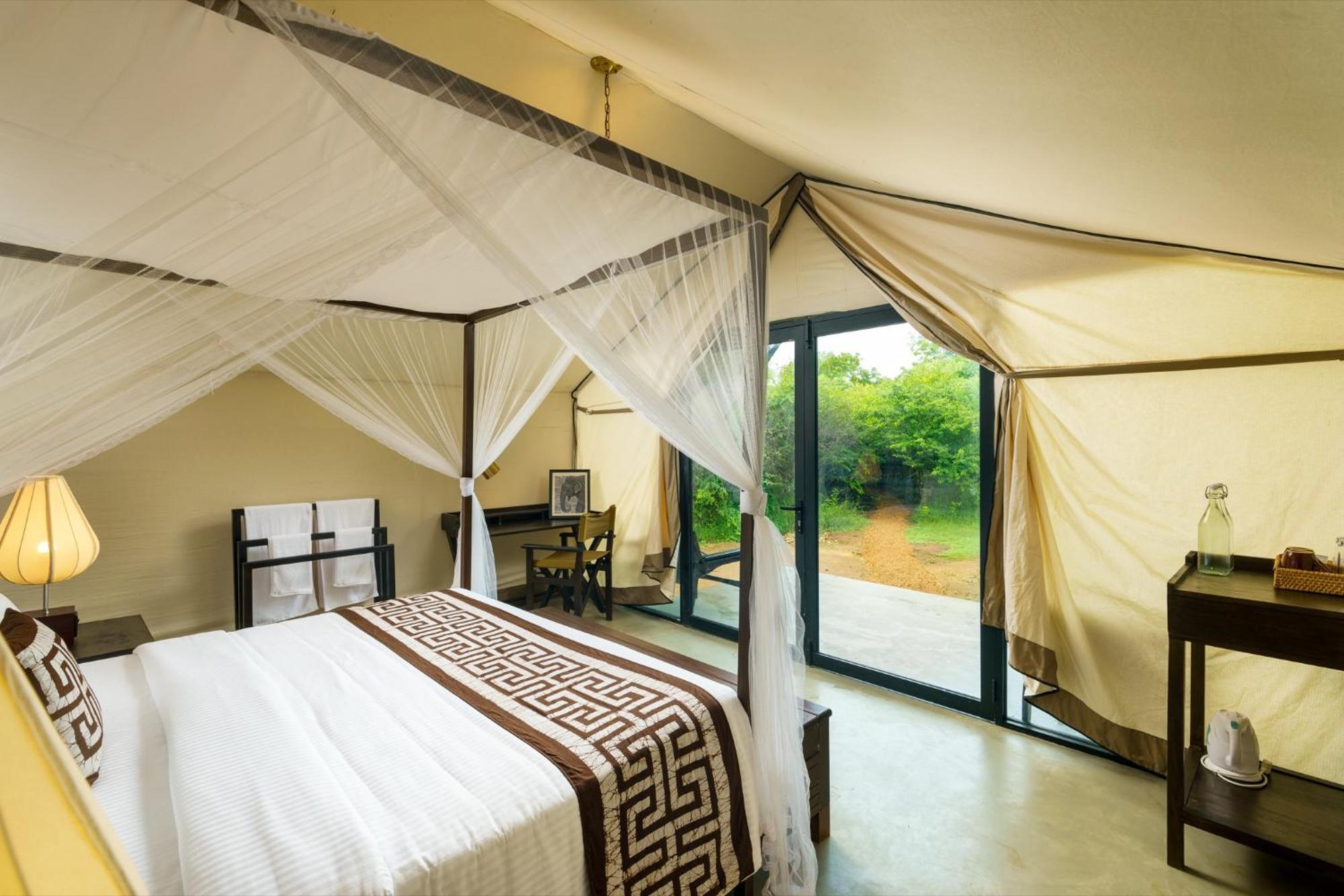 Hotel Makini Bush Camp, Yala Esterno foto